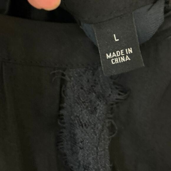 G By Giuliana Black Sleeveless Tie Neck Lace Trim Satin Top Large New - Picture 10 of 12